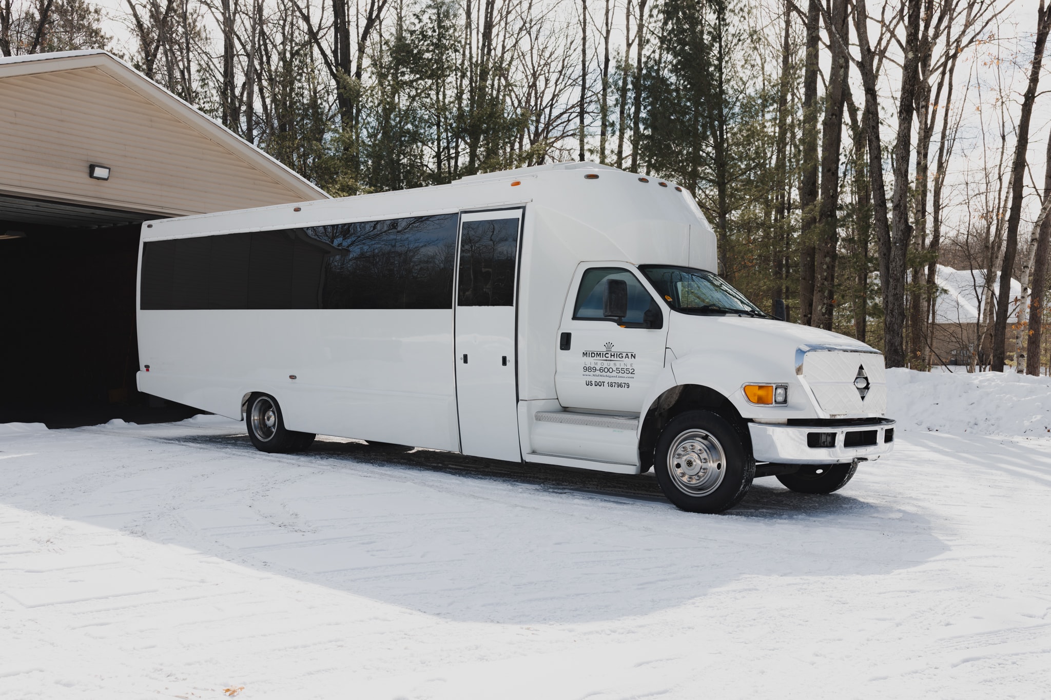 New Orleans Limo Bus